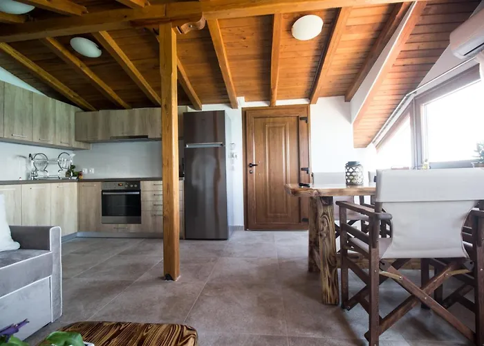 Golden Attic Apartment