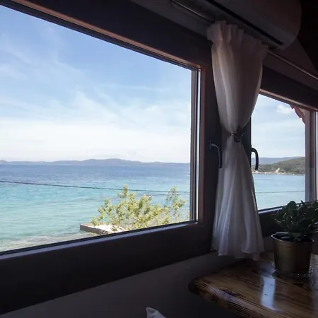 Golden Attic דירה